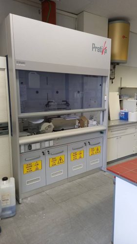 Hotte de laboratoire Pratika 180