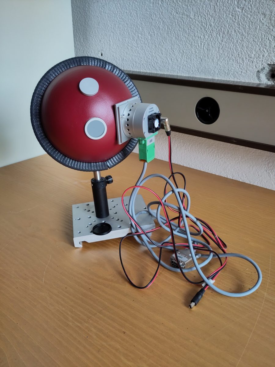 Gigahertz-Optik Integrating sphere 150mm with 525nm LED source