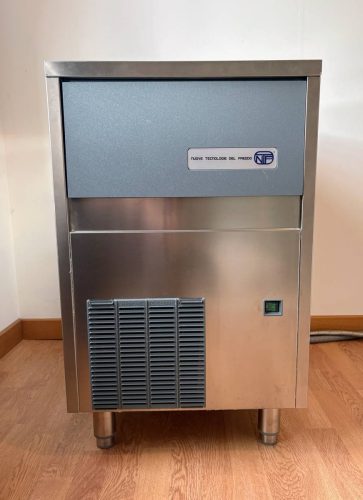 NTF SLT 170A, machine à glaçons en pépites