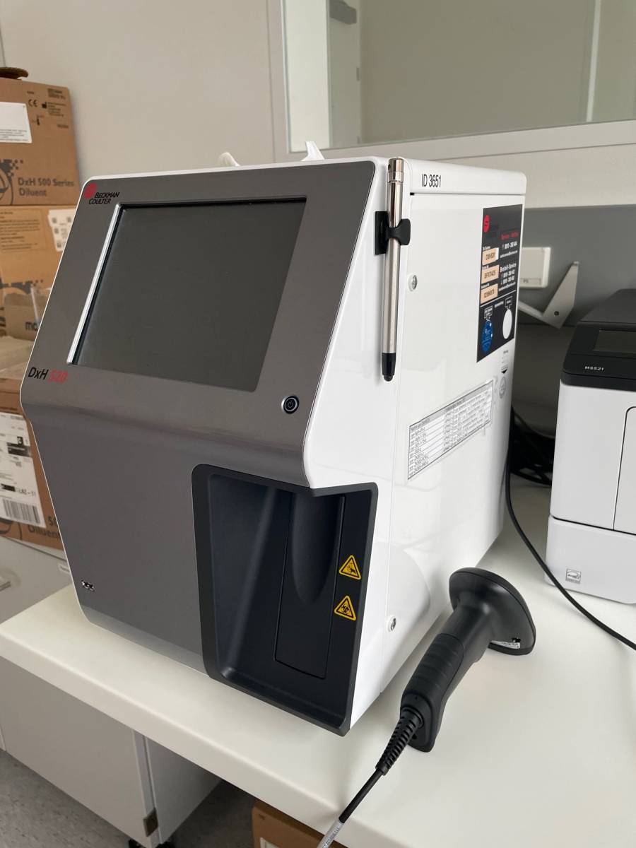DxH 520 Hematology Analyzer, Beckman Coulter